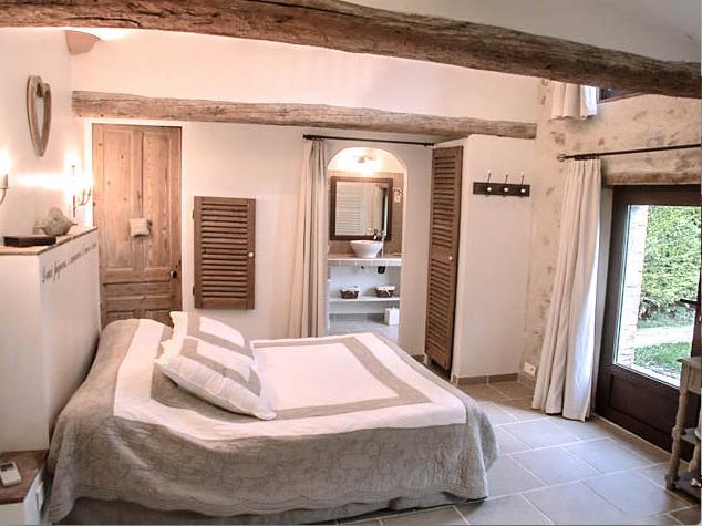 Bed and Breakfast L'Abri Du Poete Besse-sur-Issole Номер фото